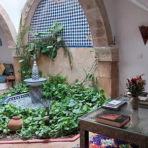Dar Rahaothello Couette-café